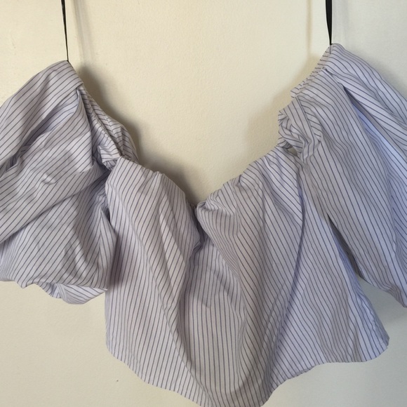 Missguided • Sz 6 • crop top • puffed sleeves - Picture 1 of 4